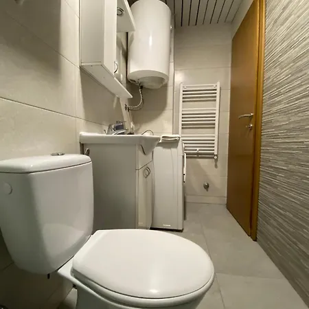 S 2 Apartment