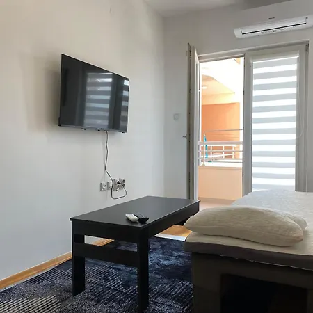 S 2 Skopje