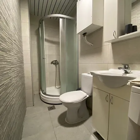S 2 Apartment